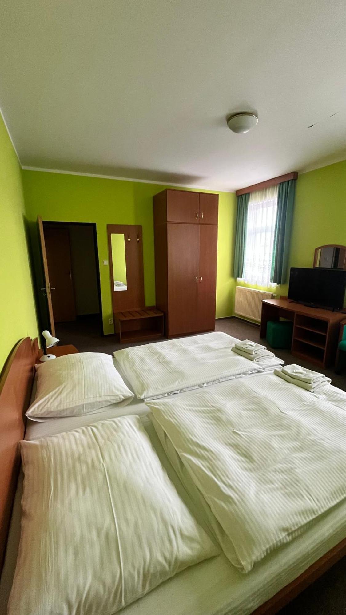 Grandhotel Nový Bor מראה חיצוני תמונה