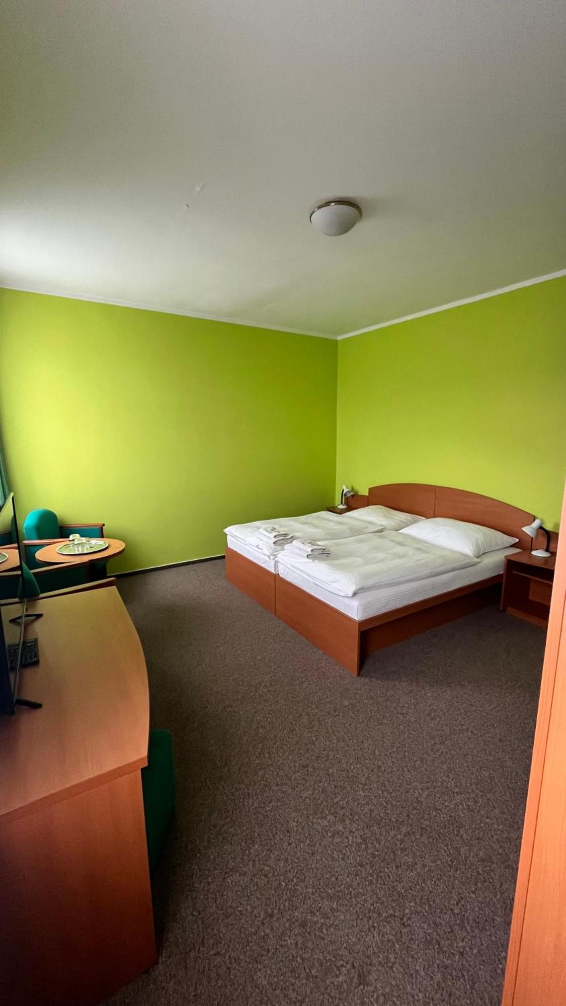 Grandhotel Nový Bor מראה חיצוני תמונה