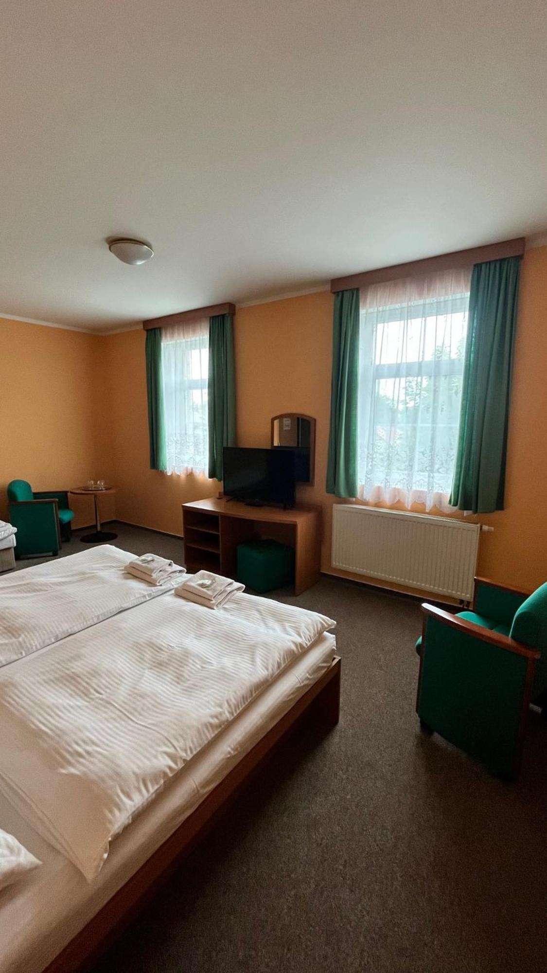 Grandhotel Nový Bor מראה חיצוני תמונה