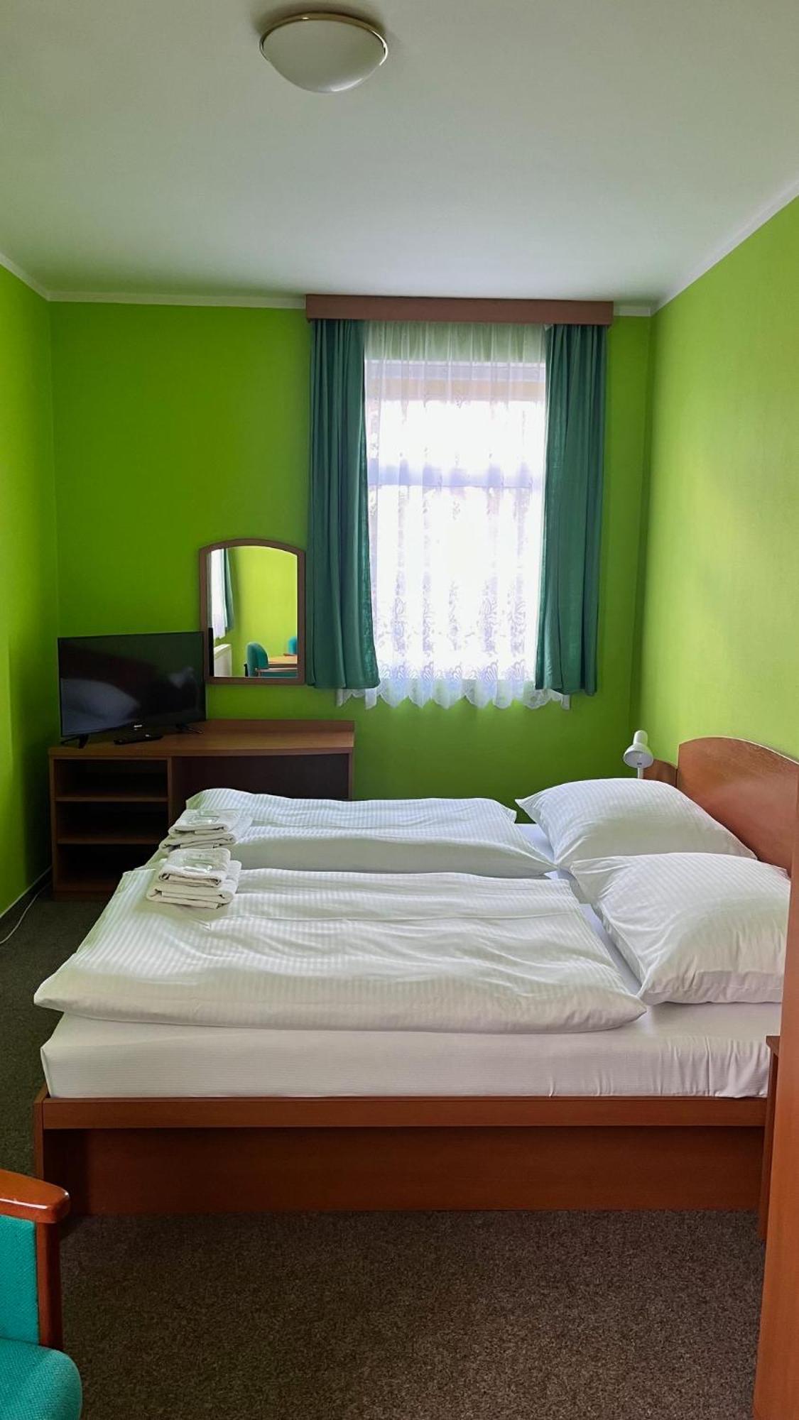 Grandhotel Nový Bor מראה חיצוני תמונה