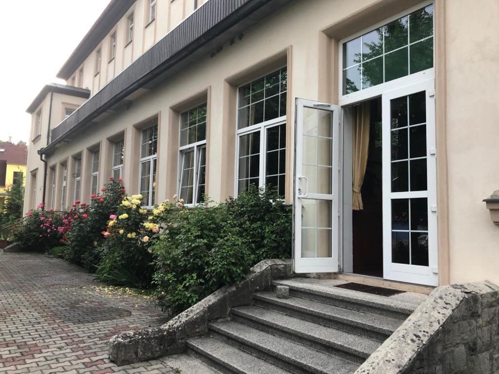 Grandhotel Nový Bor מראה חיצוני תמונה