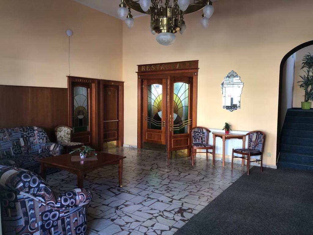 Grandhotel Nový Bor מראה חיצוני תמונה