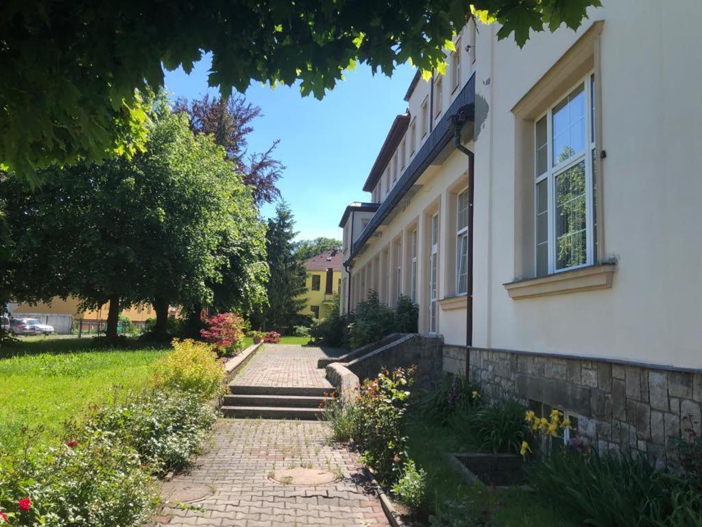 Grandhotel Nový Bor מראה חיצוני תמונה