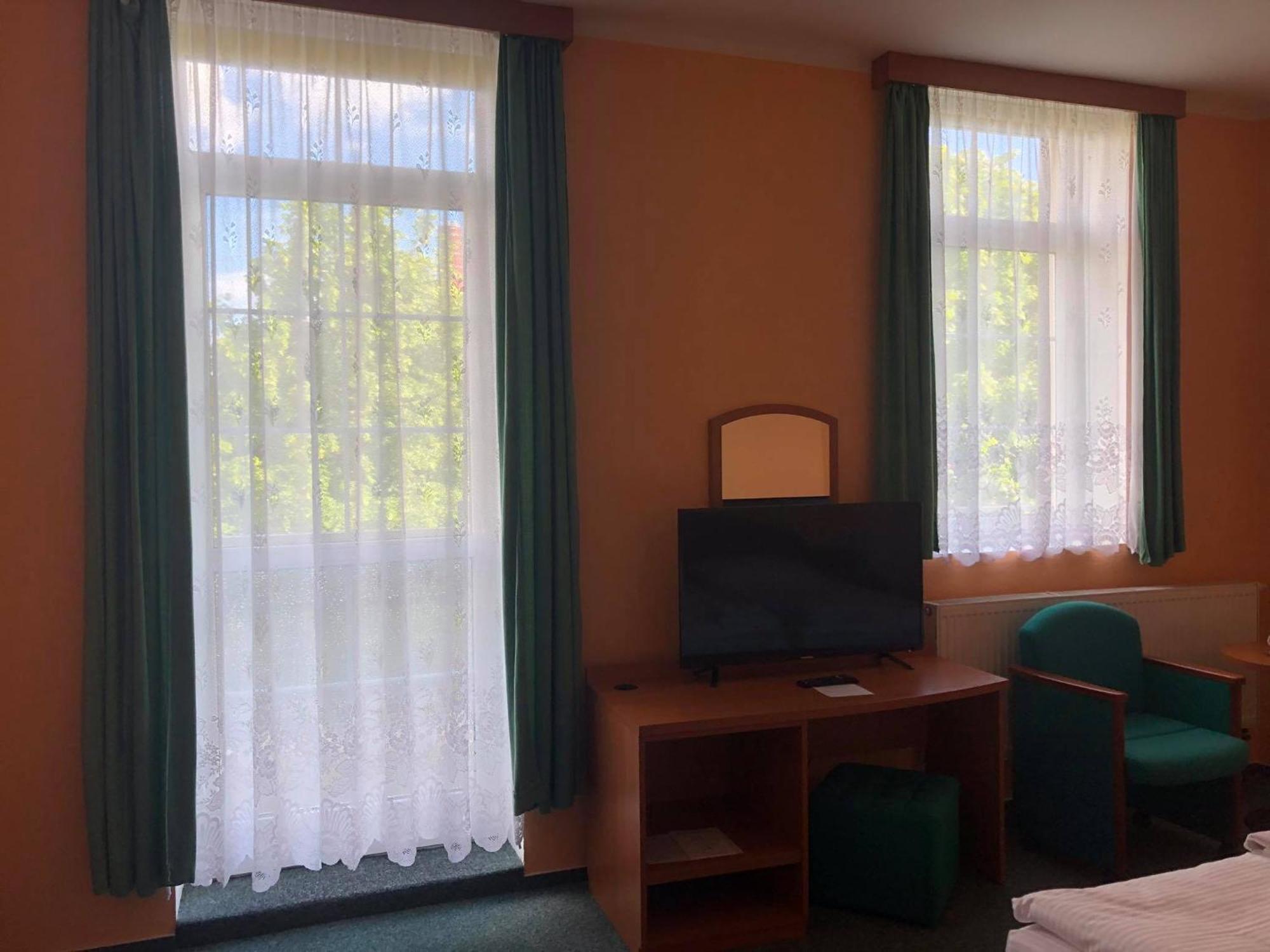 Grandhotel Nový Bor מראה חיצוני תמונה